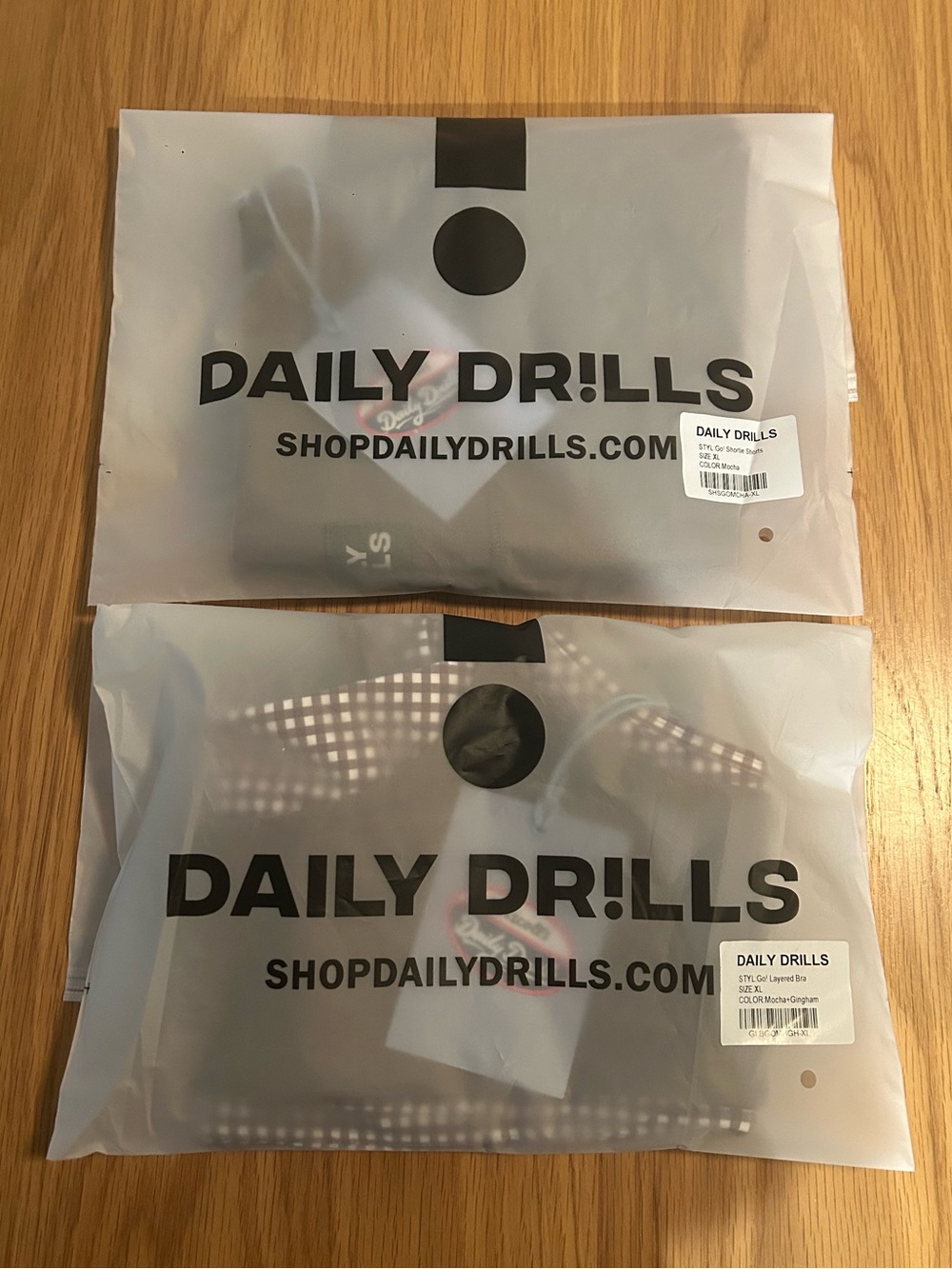 Daily Drills x Driscoll's Layered Bra & Shortie Shorts - Mocha + Gingham XL NWT - Picture 12 of 16